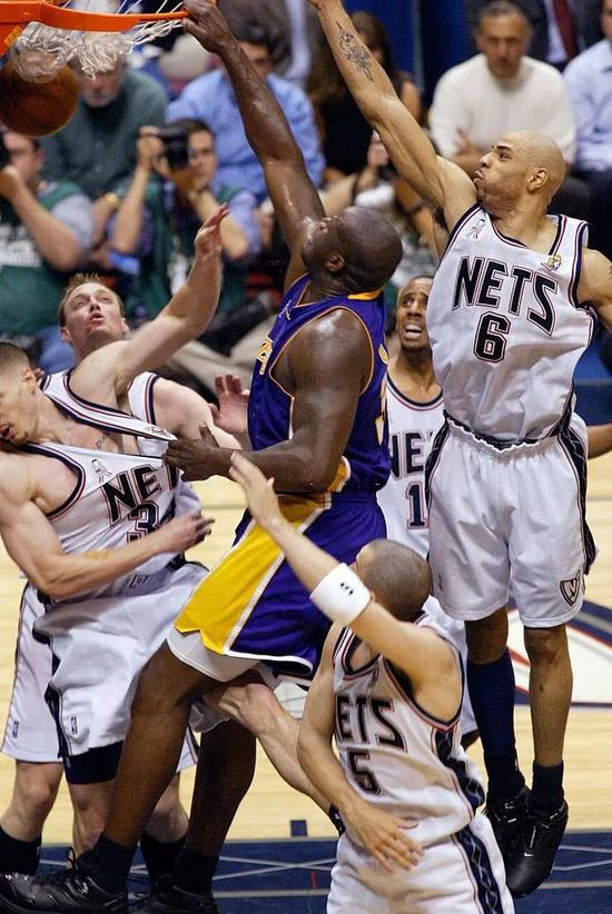 独行侠vs快船伤病报告：浓眉轮休，伦纳德预计可以出战（独行侠对阵快船伤情更新：浓眉将轮休，伦纳德有望登场）