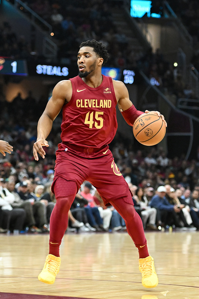 索默：我会弹吉他和钢琴；退役后我应该不当教练，压力太大了（索默自述会弹吉他和钢琴，退役后不当教练：压力太大）