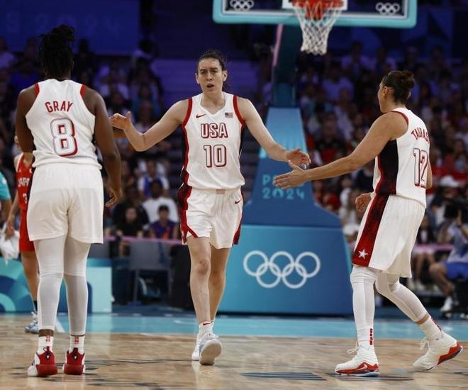 皮西利女友透露自己曾被前男友虐待：不要让别人控制你（皮西利女友自述曾遭前任施暴：别让他人操控你）