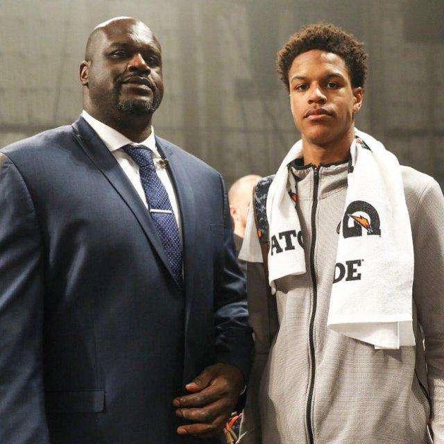 库尔图瓦：当下我肯定是最佳门将之一；没感觉更衣室关系不好（库尔图瓦：我如今无疑是顶级门将之一；未觉更衣室关系紧张）